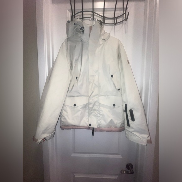 Moncler Jackets & Blazers - Moncler Grenoble women’s white down jacket
